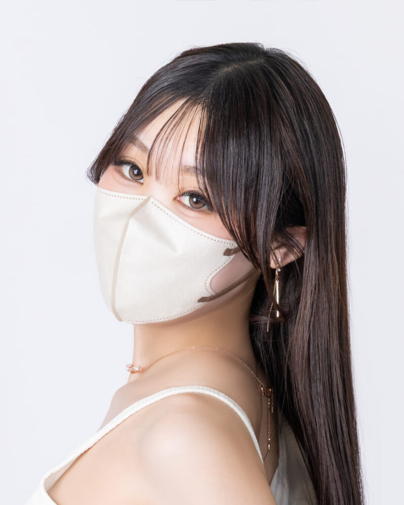 天城 ひな